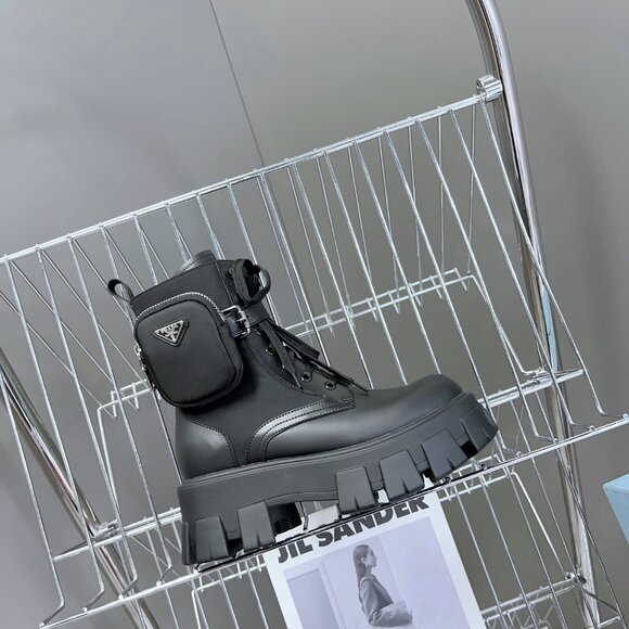 Prada women's boots - Picture 4 of 4